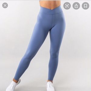 Alphalete Surface Path Legging
